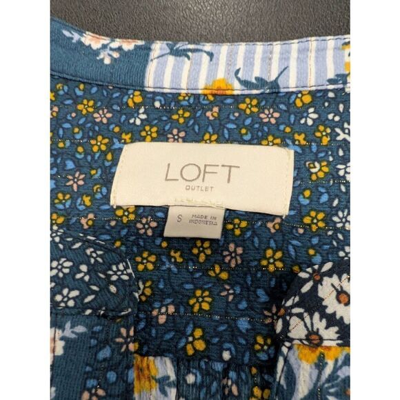 Loft Blue Floral Long Sleeve Tunic Blouse V-Neck Blue Women’s Size Small - Picture 2 of 5